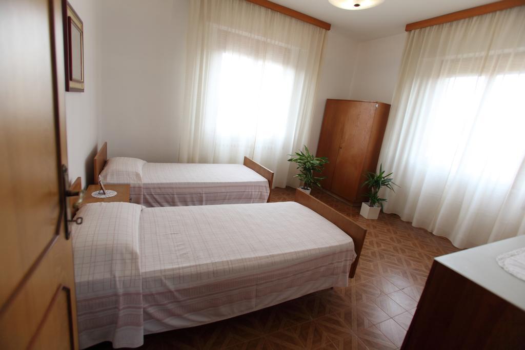 Apartamento La Residenza Di Bacco Cannara Exterior foto